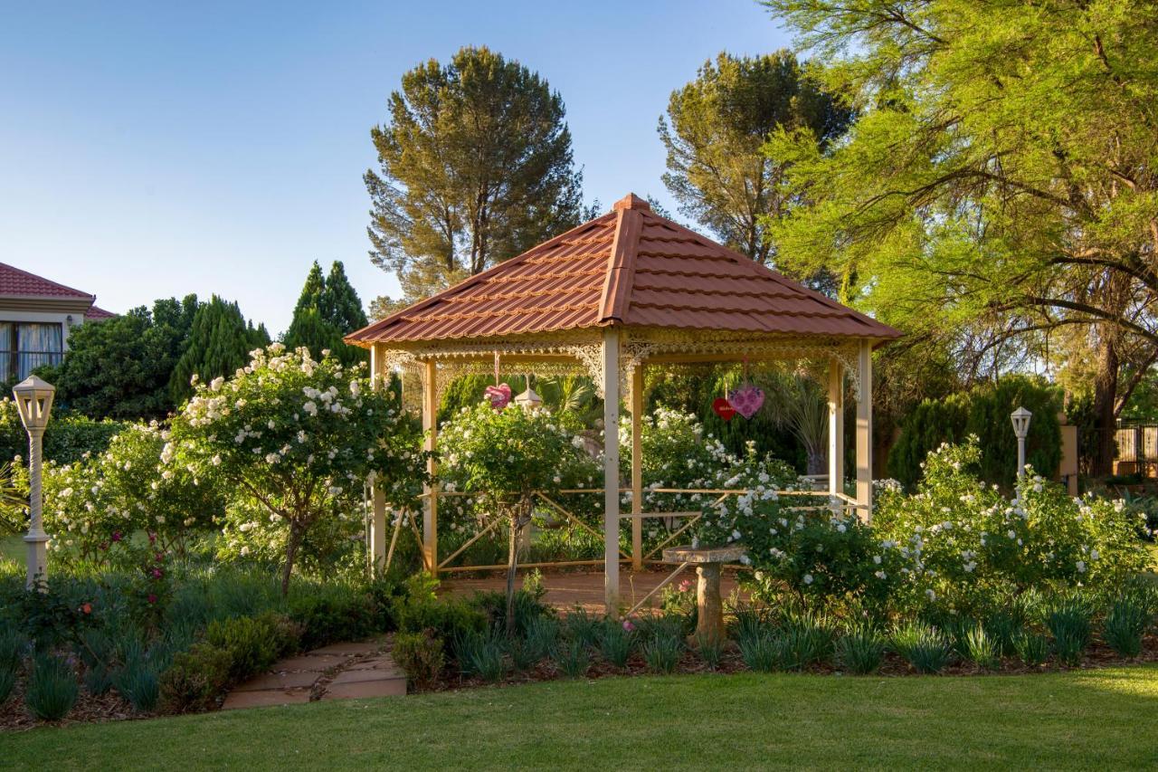 Toscana Estate Bloemfontein Eksteriør bilde